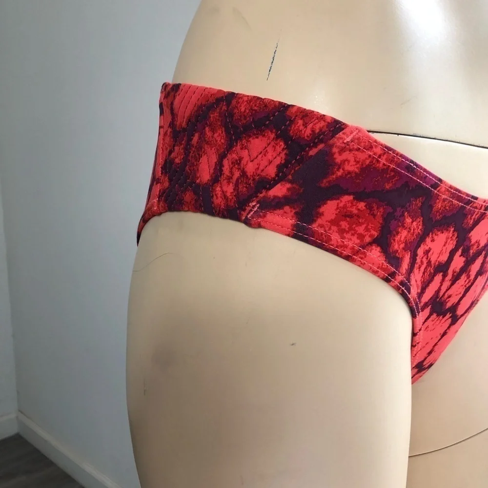 RVCA The balance of Opposites acid wash orange, black print bikini bottom size:S